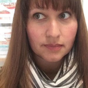 Meet your Posher, Lea